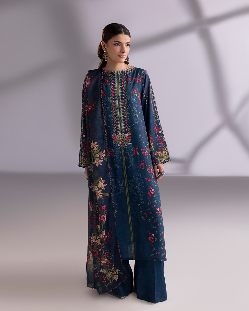 Ode- Stitched Printed 3 Piece